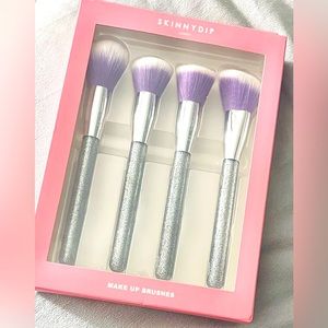 SKINNYDIP London Makeup Brushes